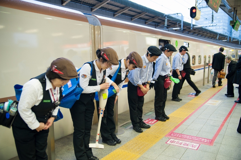 Funcionários do trem Japonês. 
